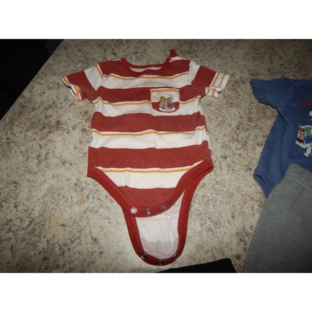 Harry Potter Baby 12M 4pc Bundle 2 Onesies Cat & Jack Jogger Pants Hogwarts